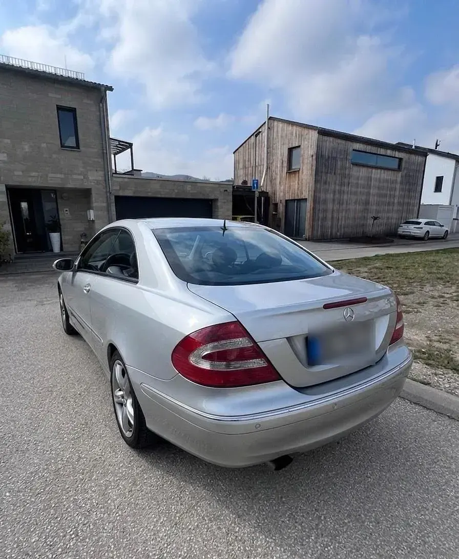 Gebraucht Mercedes C200 163 PS (119 kW) 2004 Grau Coupé