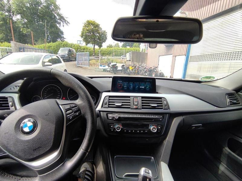 Weiß Gebraucht 2016 BMW 420 Gran Coupé Coupé | 14.900 € (Teuer) - Bild 1/4
