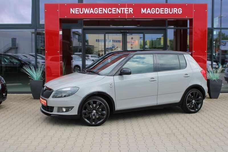 Grau Gebraucht 2014 Skoda Fabia Monte Carlo Limousine | 4.980 € (Fairer Preis) - Bild 1/4
