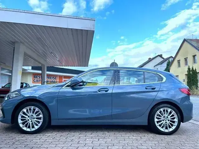 Gebraucht BMW 120 Advantage 190 PS (139 kW) 2020 Grau Kleinwagen