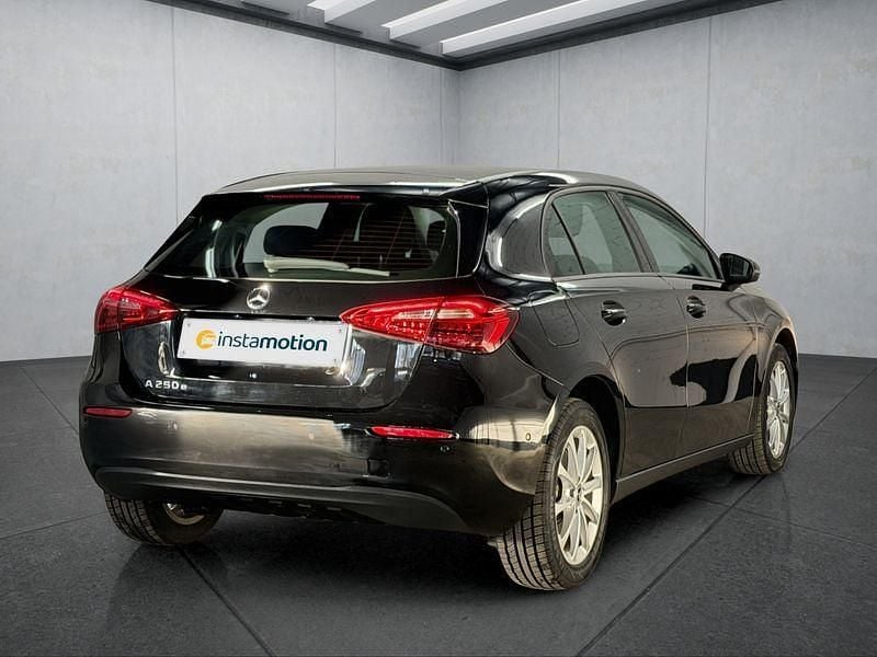 Gebraucht Mercedes A250 218 PS (160 kW) 2022 Kleinwagen