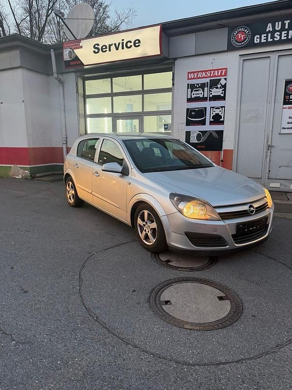 Gebraucht Opel Astra 2005 Silber Kleinwagen