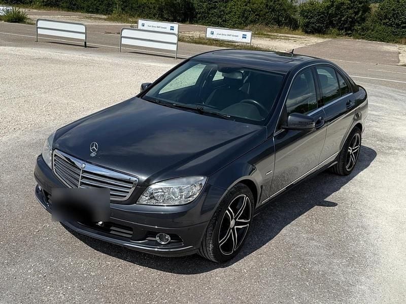 Gebraucht Mercedes C350 224 PS (164 kW) 2009 Schwarz Limousine
