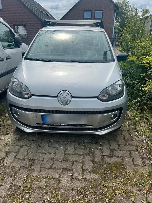 Weiß Gebraucht 2015 VW up! Kleinwagen | 3.000 € (Superpreis) - Bild 1/4
