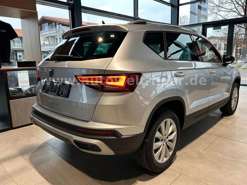 Neu Seat Ateca 150 PS (110 kW) 2025 Silber SUV
