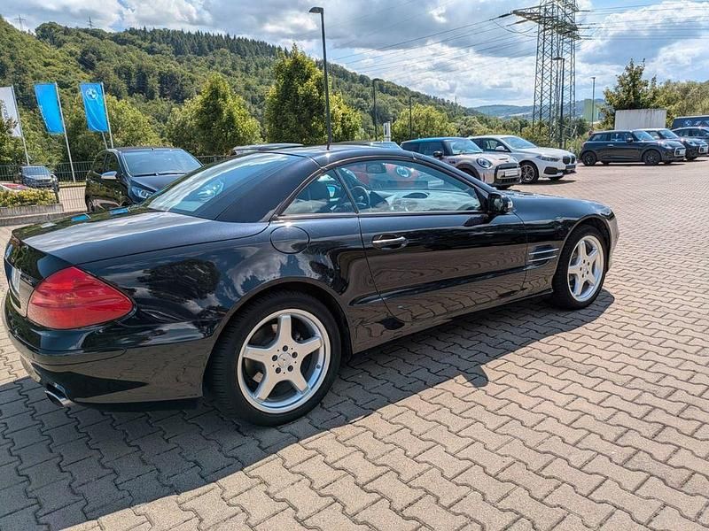 Gebraucht Mercedes SL500 306 PS (225 kW) 2003 Schwarz Cabrio