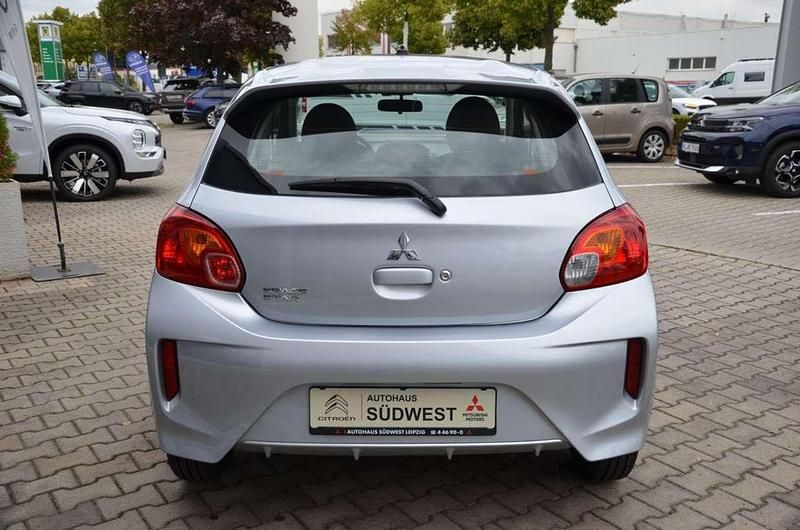 Neu Mitsubishi Space Star Basis 71 PS (52 kW) 2025 Coolsilber Kleinwagen