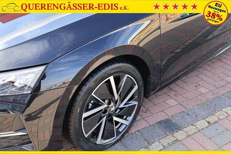 Neu Skoda Octavia Dynamic 150 PS (110 kW) 2026 Black magic Kombi