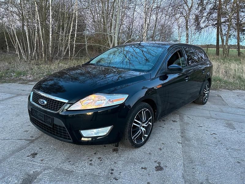 Gebraucht Ford Mondeo 116 PS (85 kW) 2010 Schwarz Kombi