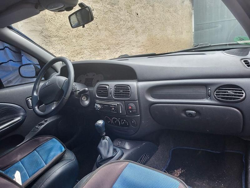 Gebraucht Renault Mégane Cabriolet Expression 108 PS (79 kW) 2002 Blau Cabrio