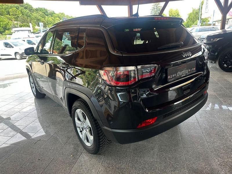 Gebraucht Jeep Compass 150 PS (110 kW) 2021 Schwarz SUV