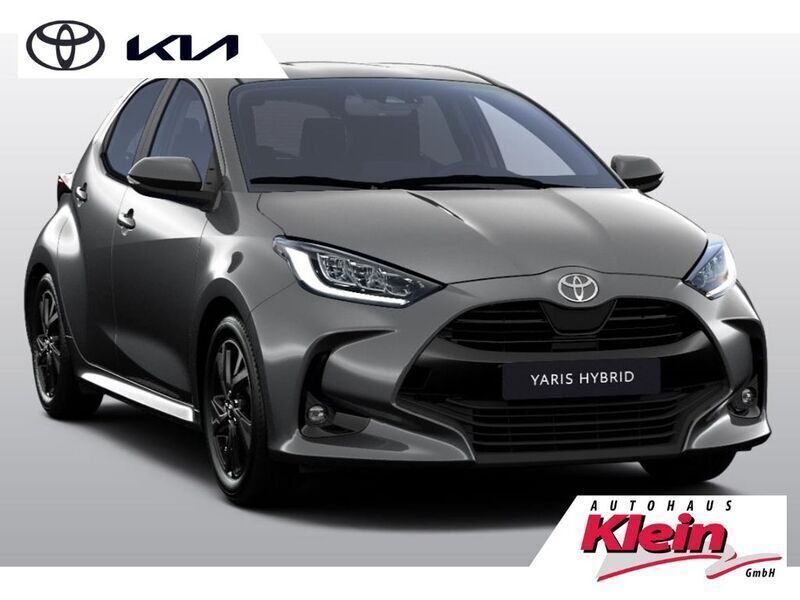 Grau Neu 2025 Toyota Yaris Hybrid Limousine | 27.660 € (Etwas zu teuer) - Bild 1/1