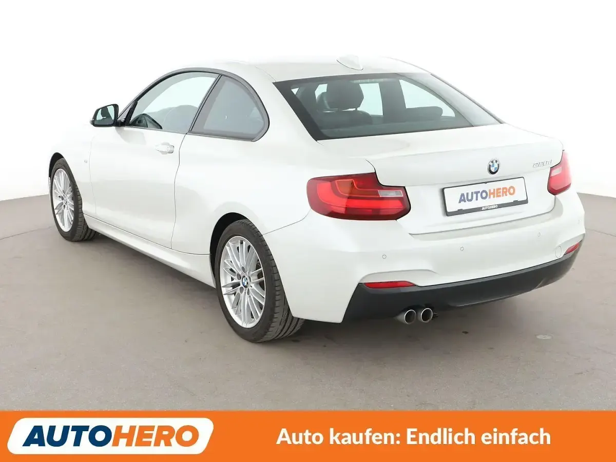 Gebraucht BMW 220 M Sport 190 PS (139 kW) 2017 Weiß Coupé