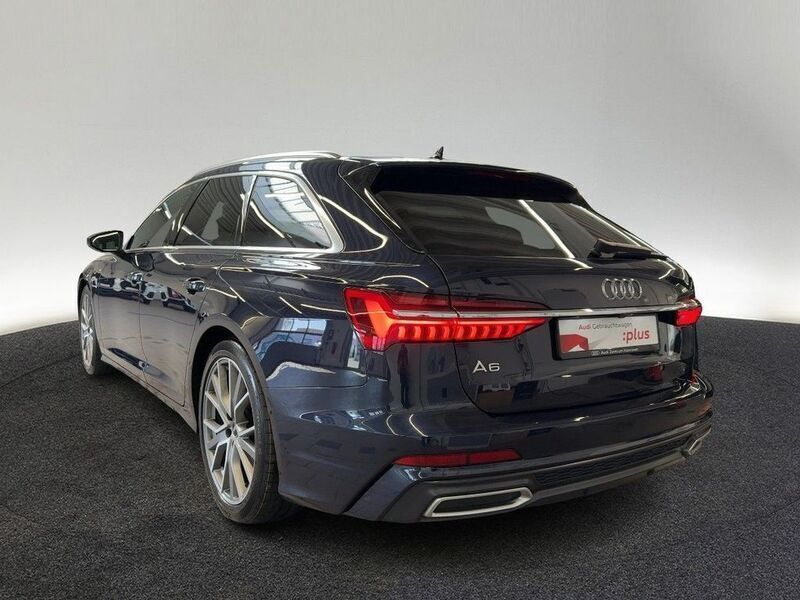 Gebraucht Audi A6 Ambiente 204 PS (150 kW) 2022 Firmamentblau metallic Kombi