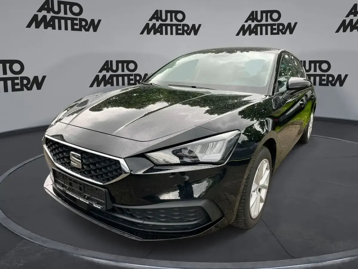 Używany Seat Leon Style 110 KM (80 kW) 2020 Sedan/Limuzyna