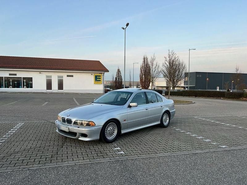 Gebraucht BMW 520 M Sport 170 PS (125 kW) 2000 Silber Limousine