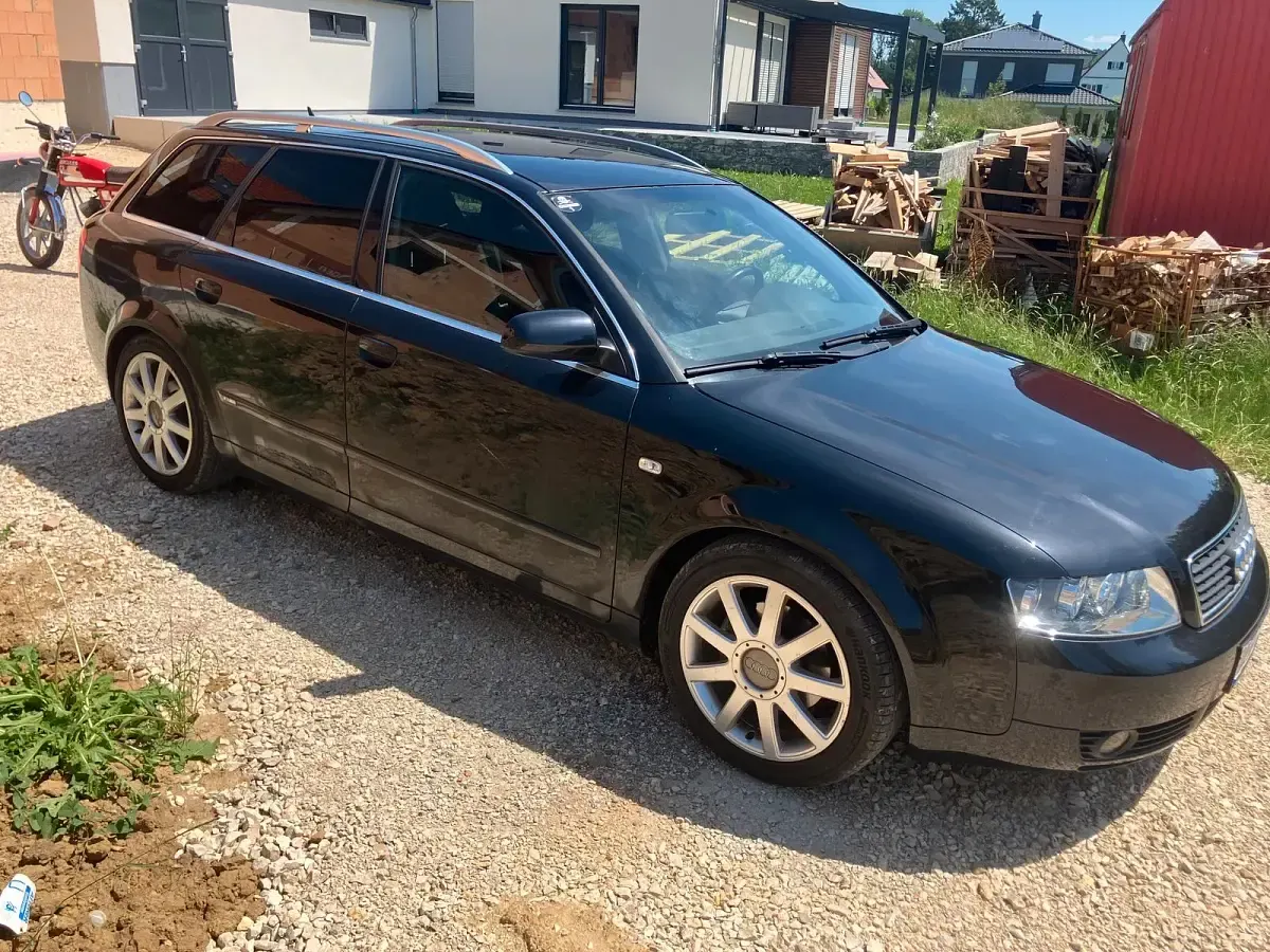 Gebraucht Audi A4 S-Line 131 PS (96 kW) 2004 Schwarz Kombi