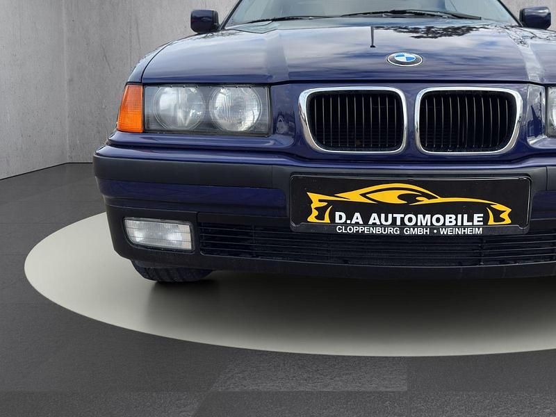 Gebraucht BMW 320 Cabriolet 150 PS (110 kW) 1997 Blau Cabrio