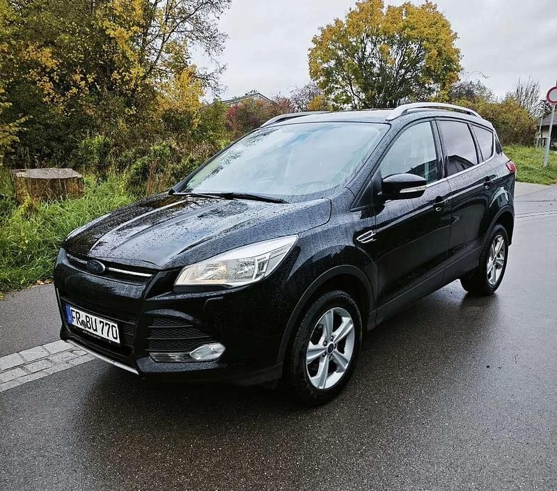 Schwarz Gebraucht 2015 Ford Kuga SYNC Edition SUV | 7.900 € (Guter Preis) - Bild 1/4