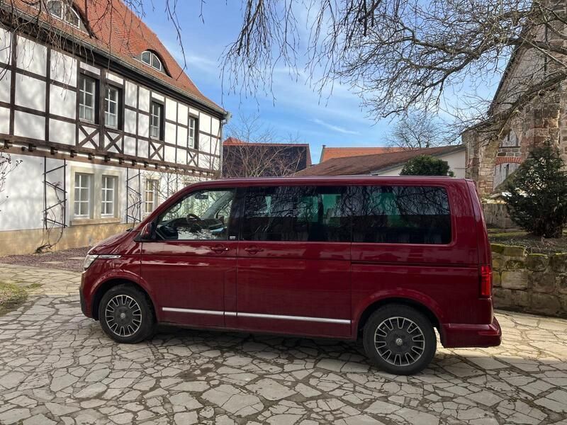 Rot Gebraucht 2022 VW T6.1 Van | 65.000 € (Fairer Preis) - Bild 1/4