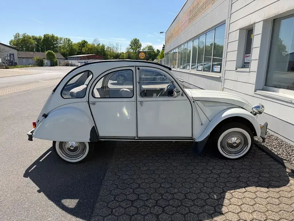 Gebraucht Citroën 2CV 27 PS (19 kW) 1987 Weiß Limousine