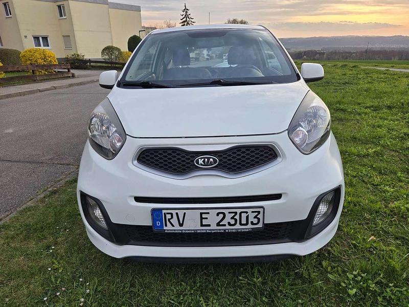 Gebraucht Kia Picanto Edition 7 69 PS (50 kW) 2011 Weiß Kleinwagen