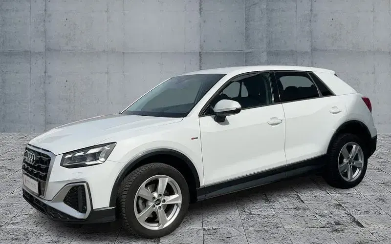 Gebraucht Audi Q2 S-Line 150 PS (110 kW) 2023 Weiß SUV