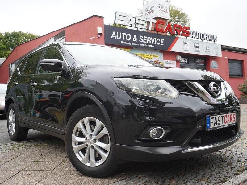 Schwarz Gebraucht 2017 Nissan X-Trail Acenta SUV | 15.990 € (Fairer Preis) - Bild 1/4
