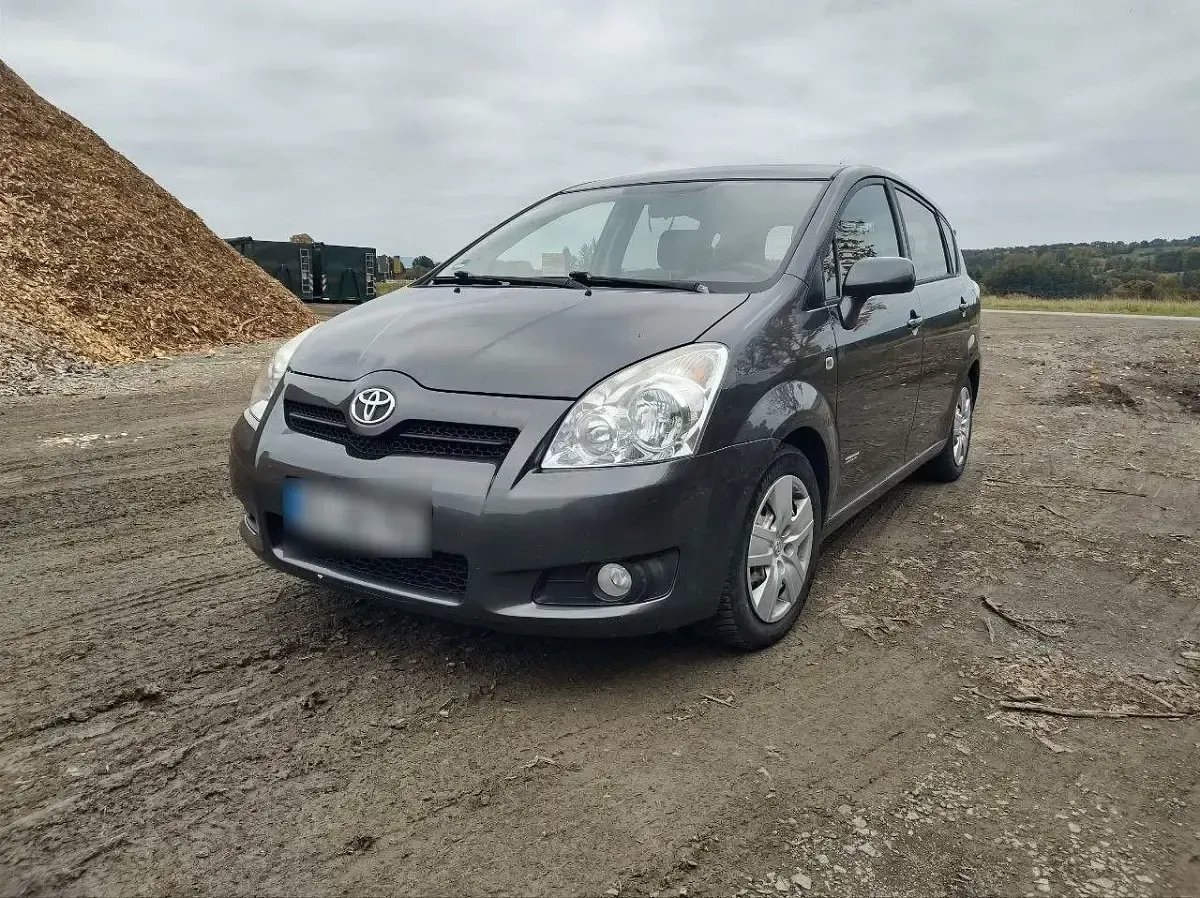 Gebraucht Toyota Corolla Verso 136 PS (100 kW) 2008 Grau Van / Kleinbus