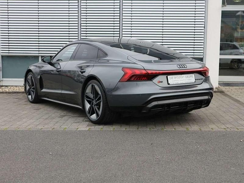 Gebraucht Audi e-tron GT quattro Sport 439 kW (598 PS) 2021 Daytonagrau perleffekt Limousine