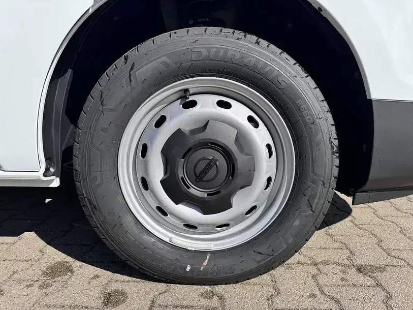 Gebraucht Nissan Primastar N-Connecta 150 PS (110 kW) 2026 Weiss Van / Kleinbus