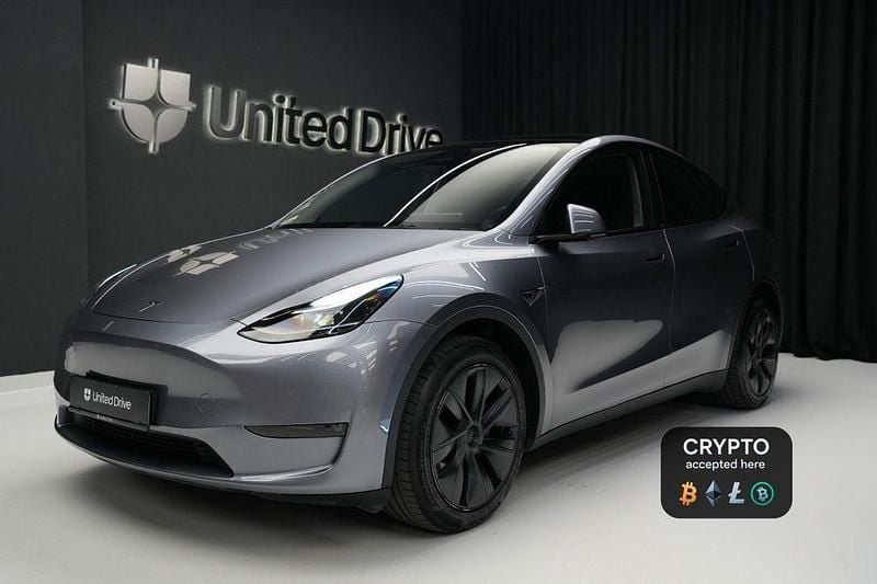 Grau Gebraucht 2025 Tesla Model Y SUV | 42.900 € (Superpreis) - Bild 1/4