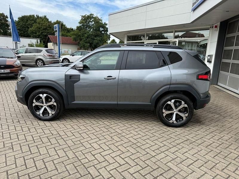 Neu Dacia Duster Journey 141 PS (103 kW) 2025 Grau SUV