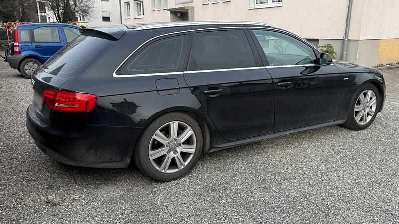 Gebraucht Audi A4 S-Line 214 PS (157 kW) 2011 Schwarz Kombi