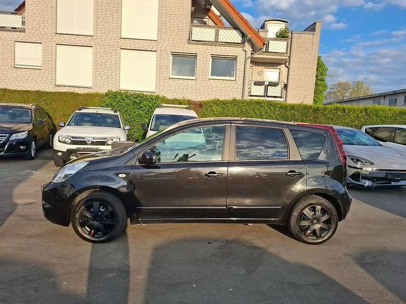 Second-hand Nissan Note Acenta 88 CP (64 kW) 2009 Negru Hatchback