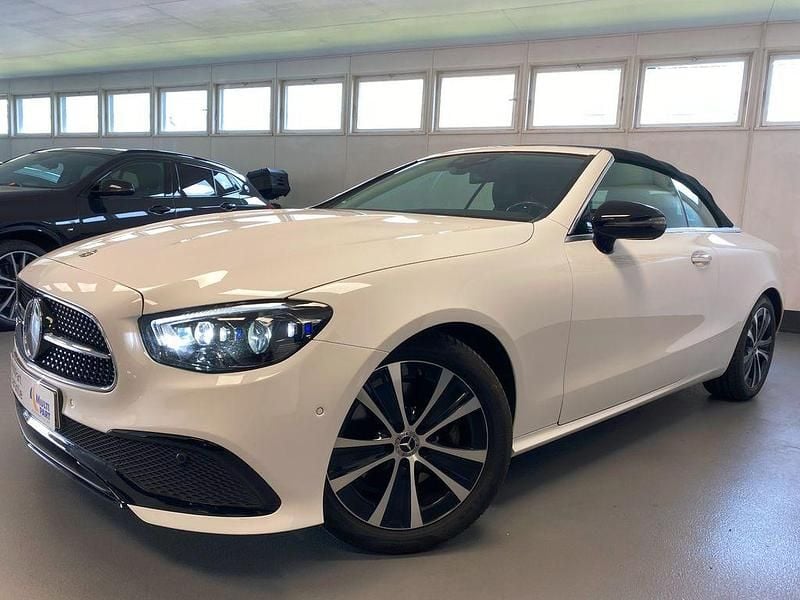 Polarweiss unilack Gebraucht 2020 Mercedes E200 Cabrio | 33.650 € (Guter Preis) - Bild 1/4