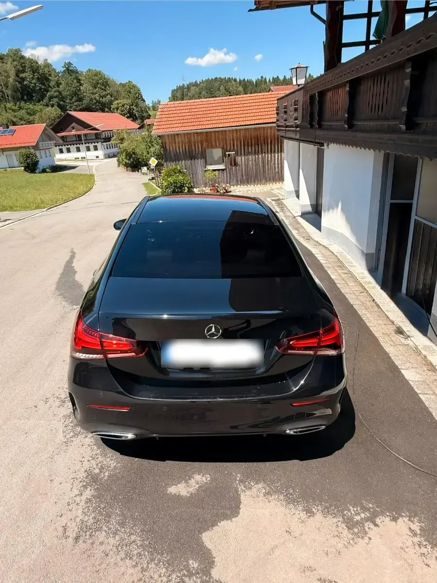 Gebraucht Mercedes A250 AMG line 224 PS (164 kW) 2019 Schwarz Limousine
