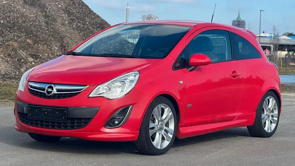 Używany Opel Corsa OPC 101 KM (74 kW) 2011 Czerwony Hatchback