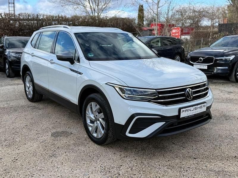 Gebraucht VW Tiguan Allspace Life 150 PS (110 kW) 2022 Pure white SUV