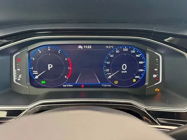 Gebraucht VW Taigo Style 110 PS (80 kW) 2022 Grau SUV