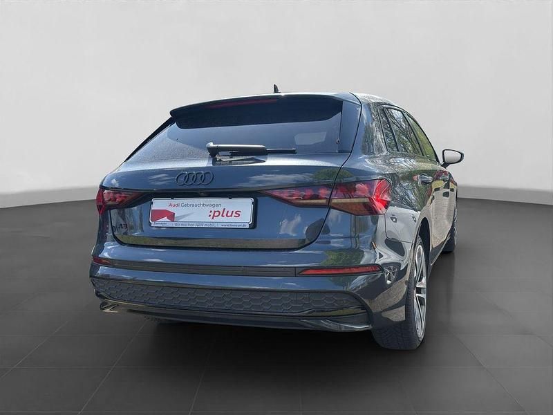 Second-hand Audi A3 Advanced 204 CP (150 kW) 2025 Gri Berlinǎ
