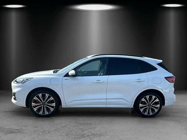 Gebraucht Ford Kuga ST-Line 224 PS (164 kW) 2021 Frostweiß SUV