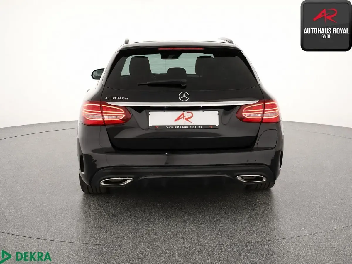 Gebraucht Mercedes C300e AMG 320 PS (235 kW) 2020 Schwarz Kombi