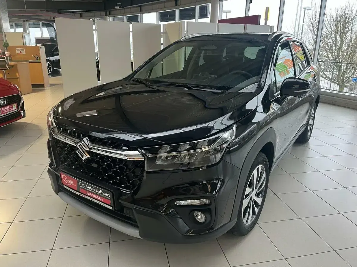 Gebraucht Suzuki SX4 S-Cross Comfort+ 129 PS (94 kW) 2025 SUV