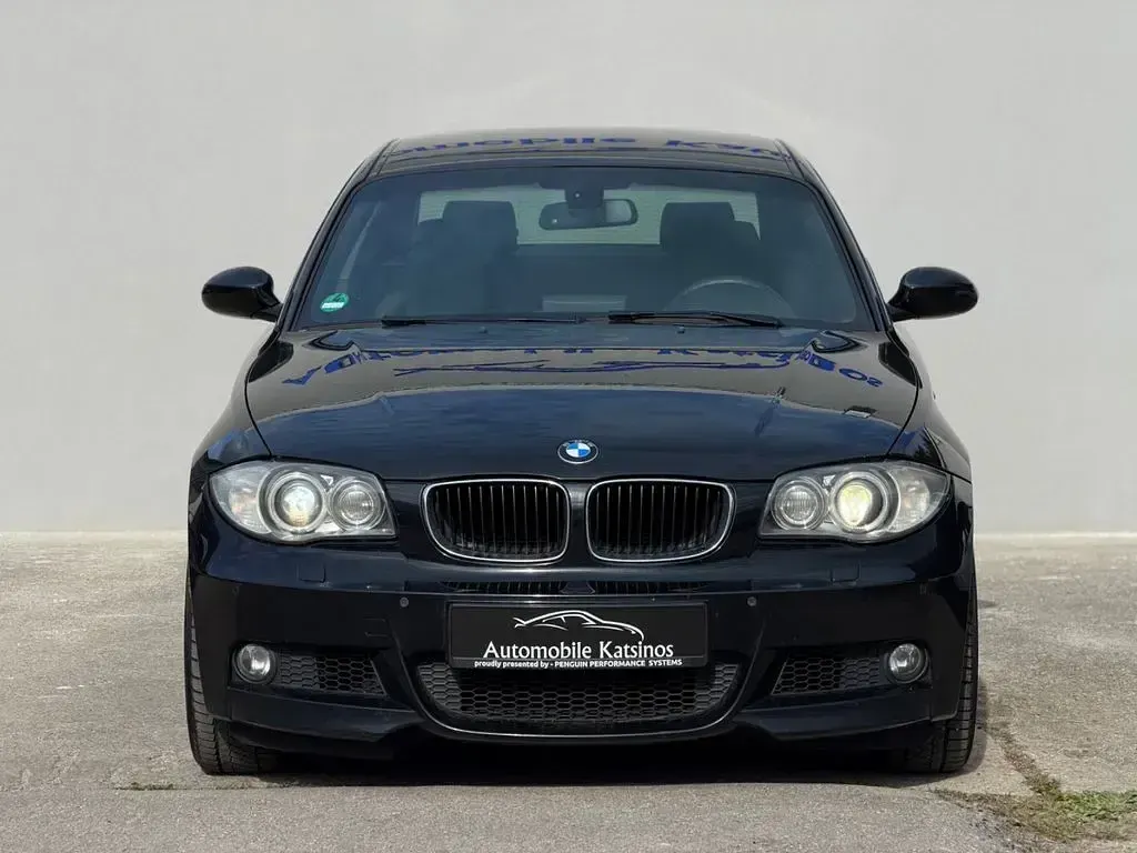 Gebraucht BMW 123 Performance 204 PS (150 kW) 2008 Schwarz Kleinwagen