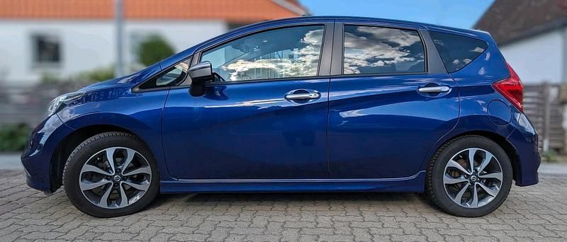 Gebraucht Nissan Note 98 PS (72 kW) 2016 Violet Kleinwagen