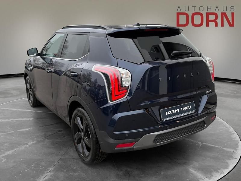 Neu SsangYong Tivoli 163 PS (119 kW) 2025 Blau SUV