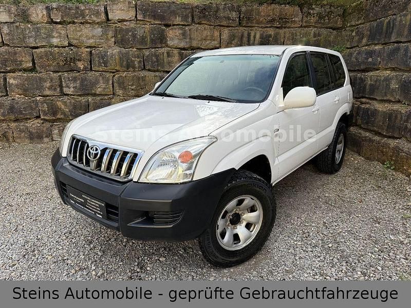 Weiß Gebraucht 2008 Toyota Land Cruiser SUV | 22.990 € (Fairer Preis) - Bild 1/3