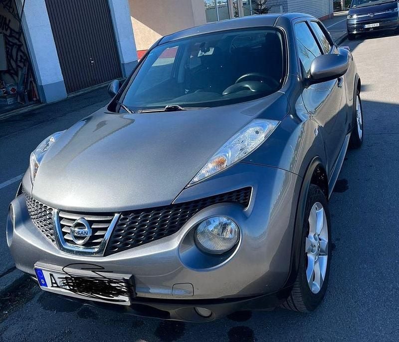 Gebraucht Nissan Juke Acenta 110 PS (80 kW) 2011 Silber SUV