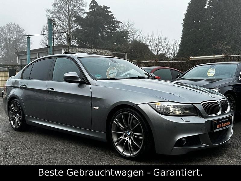 Gebraucht BMW 325 M Sport 218 PS (160 kW) 2011 Grau Limousine